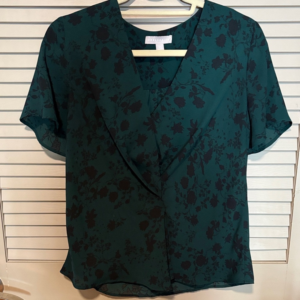 Chelsea28 Teal Green Short Sleeve Floral Wrap-Effect Blouse